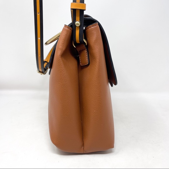 ZARA Cognac City Bag With Gold Metal Handle Crossbody Flap Over Medium Purse - Picture 4 of 10